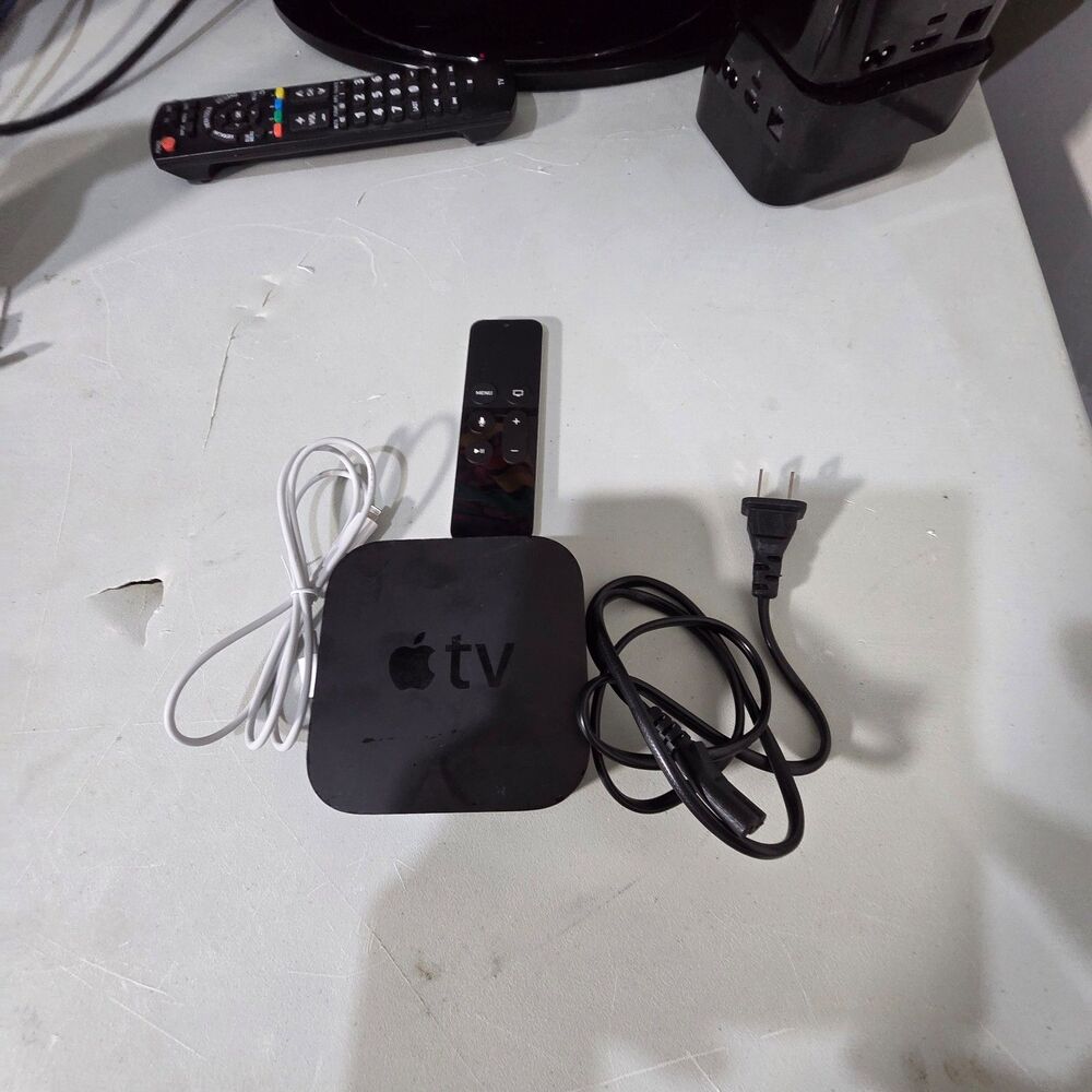 Apple TV Streaming Device with Remote and Power Cable a1625 64gb